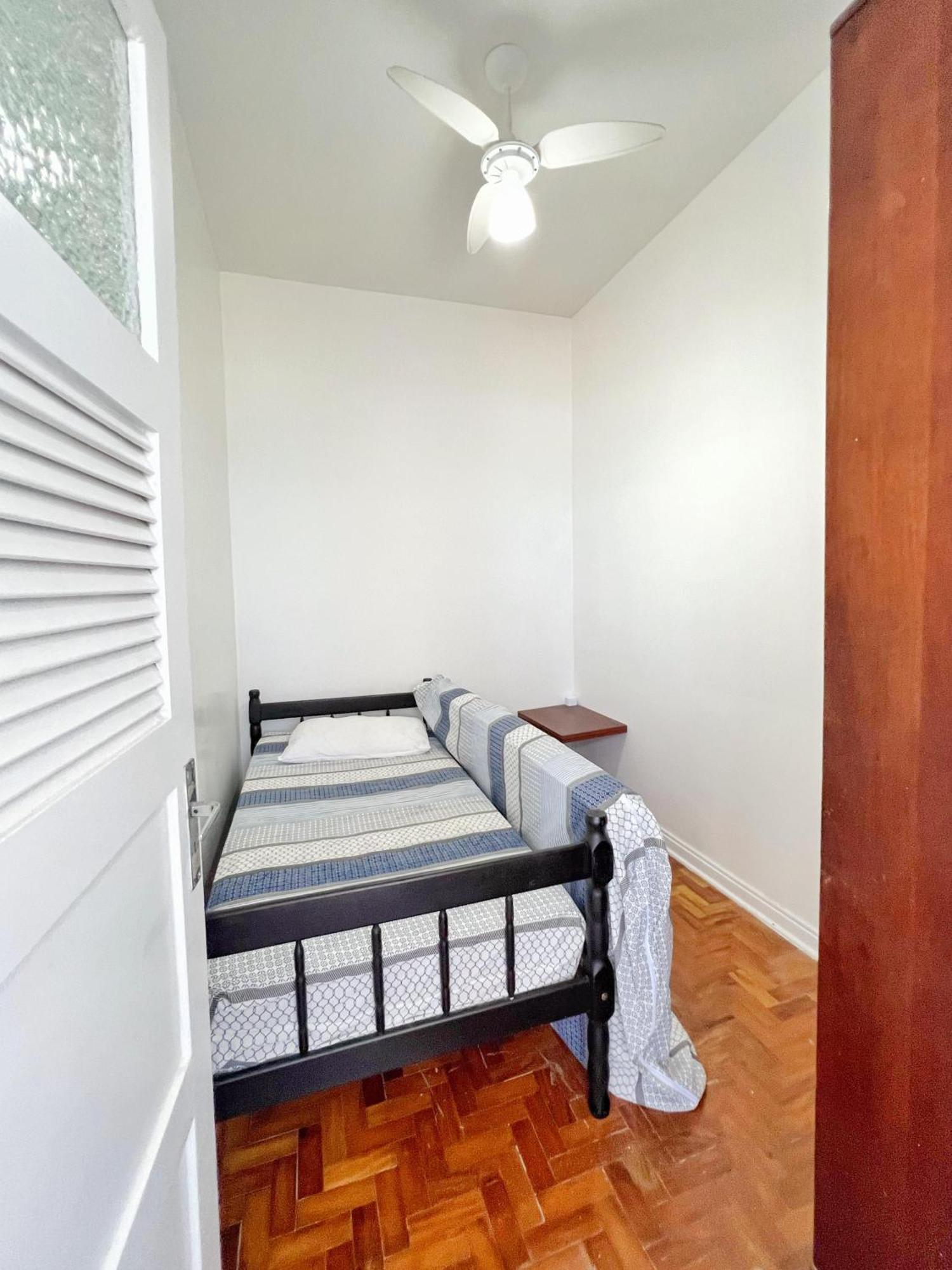 Apartamento 4 Quartos, 3 Banheiros, Vista Para O Mar Pitangueiras, Sacada, 1 Vaga De Garagem, Apenas 50 Metros Do Mar Guaruja Bagian luar foto