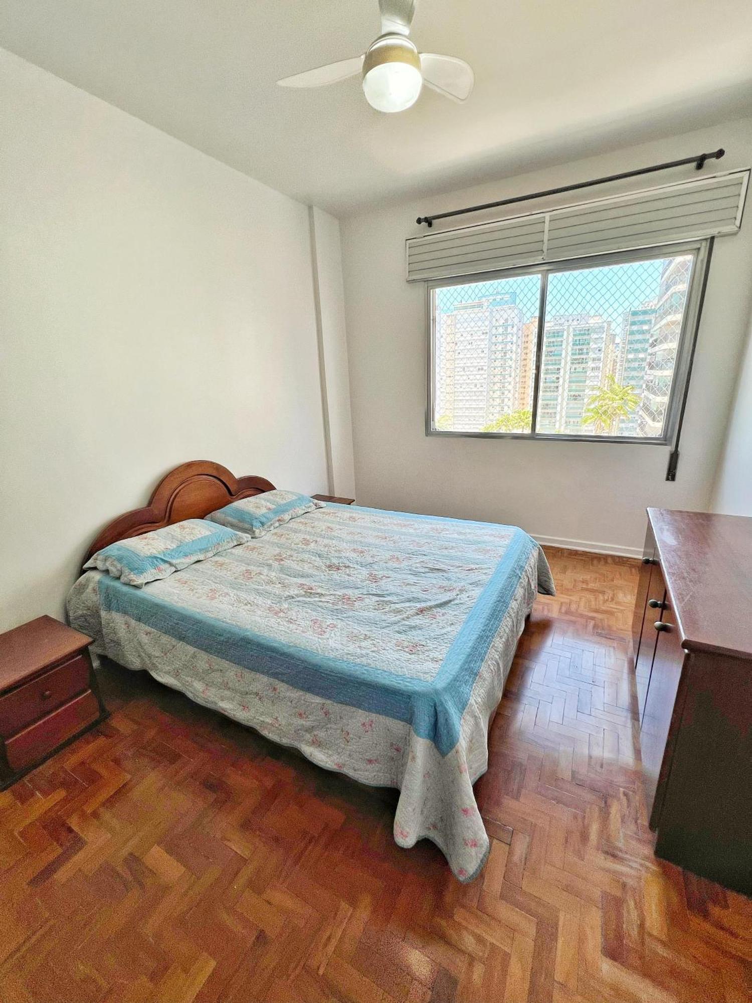 Apartamento 4 Quartos, 3 Banheiros, Vista Para O Mar Pitangueiras, Sacada, 1 Vaga De Garagem, Apenas 50 Metros Do Mar Guaruja Bagian luar foto